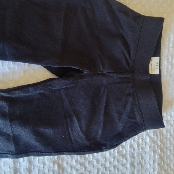 Kids Yoga Pants - Picture 4 of 6